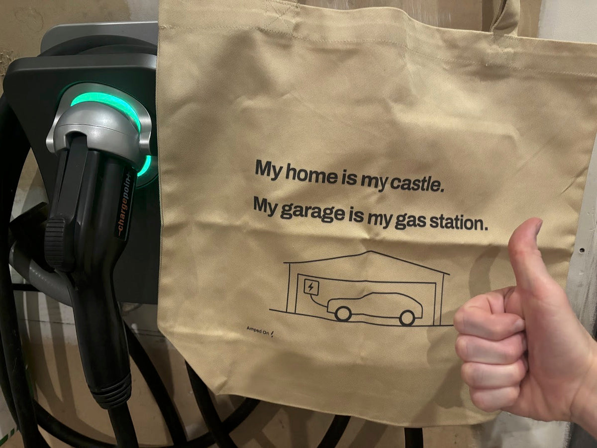 My garage is my gas station - Tote bag